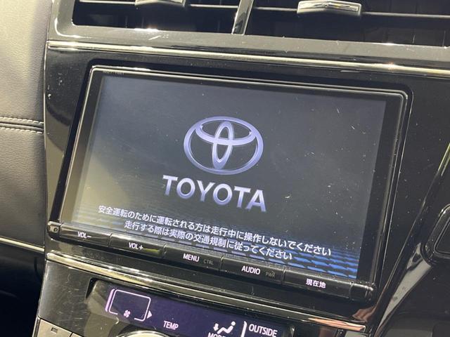 プリウスアルファ Ｓツーリングセレクション・Ｇ’ｓ　純正９型ナビ　バックカメラ　禁煙車　ハーフレザーシート　ドラレコ　スマートキー　ＬＥＤヘッド＆フォグ　ＥＴＣ　オートエアコン　純正１８インチＡＷ　Ｂｌｕｅｔｏｏｔｈ　ＣＤ　ＤＶＤ再生　革巻きハンドル（3枚目）