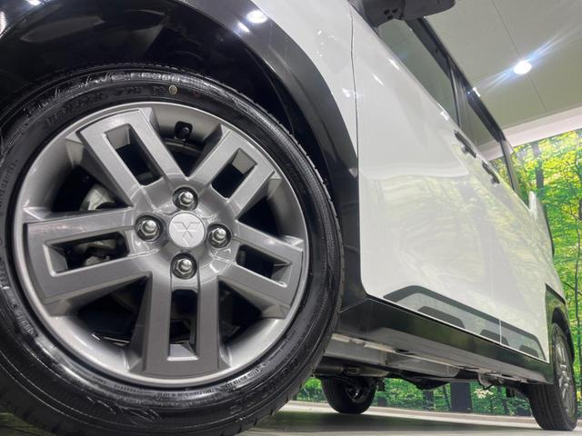 デリカミニ T プレミアム 4WD ターボ 両側電動ドア SDナビ バックカメラ 衝突軽減装置 レーダークルーズ 禁煙車 ハーフレザーシート 前後ドラレコ ETC コーナーセンサー LEDヘッド&フォグ ステアリングヒーター(13枚目)