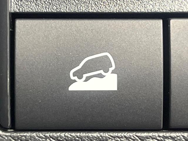 デリカミニ T プレミアム 4WD ターボ 両側電動ドア SDナビ バックカメラ 衝突軽減装置 レーダークルーズ 禁煙車 ハーフレザーシート 前後ドラレコ ETC コーナーセンサー LEDヘッド&フォグ ステアリングヒーター(42枚目)