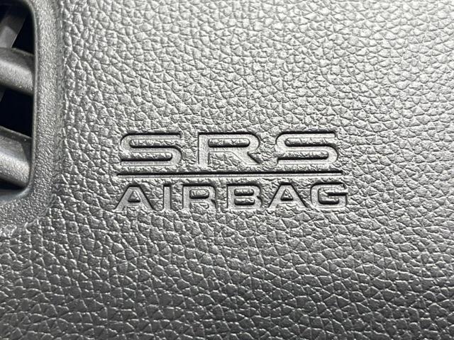 シャトル ハイブリッドＺ　純正ナビ　バックカメラ　衝突軽減装置　禁煙車　ハーフレザーシート　ドラレコ　コーナーセンサー　シートヒーター　スマートキー　ＬＥＤヘッド　ＥＴＣ　クルコン　フルセグ　オートライト　デュアルエアコン（23枚目）