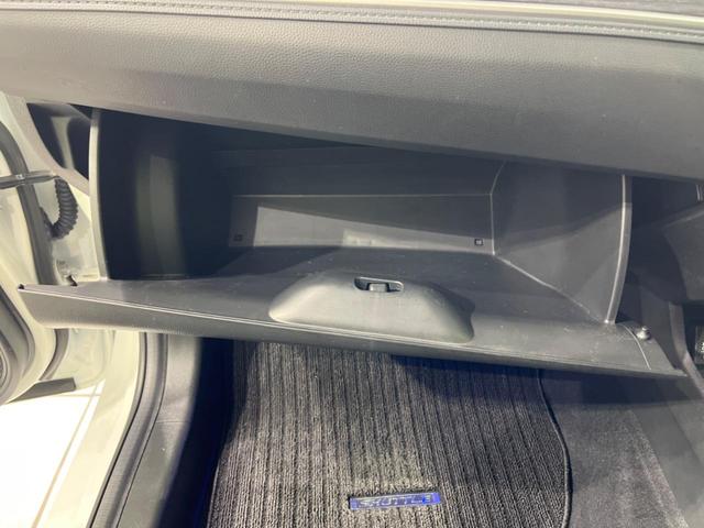 シャトル ハイブリッドＺ　純正ナビ　バックカメラ　衝突軽減装置　禁煙車　ハーフレザーシート　ドラレコ　コーナーセンサー　シートヒーター　スマートキー　ＬＥＤヘッド　ＥＴＣ　クルコン　フルセグ　オートライト　デュアルエアコン（24枚目）