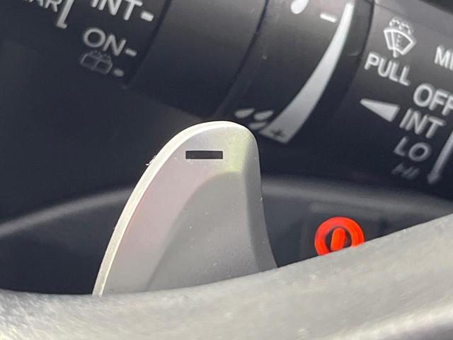シャトル ハイブリッドＺ　純正ナビ　バックカメラ　衝突軽減装置　禁煙車　ハーフレザーシート　ドラレコ　コーナーセンサー　シートヒーター　スマートキー　ＬＥＤヘッド　ＥＴＣ　クルコン　フルセグ　オートライト　デュアルエアコン（42枚目）