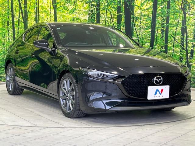 ＭＡＺＤＡ３ファストバック ＸＤプロアクティブ　ツーリングセレクション　衝突軽減装置　８型マツダコネクトナビ　全周囲カメラ　レーダークルーズ　ＥＴＣ　Ｂｌｕｅｔｏｏｔｈ　シートヒーター　ＬＥＤヘッド　レーンキープ　ブラインドスポットモニター　ステアリングヒーター　禁煙車（17枚目）