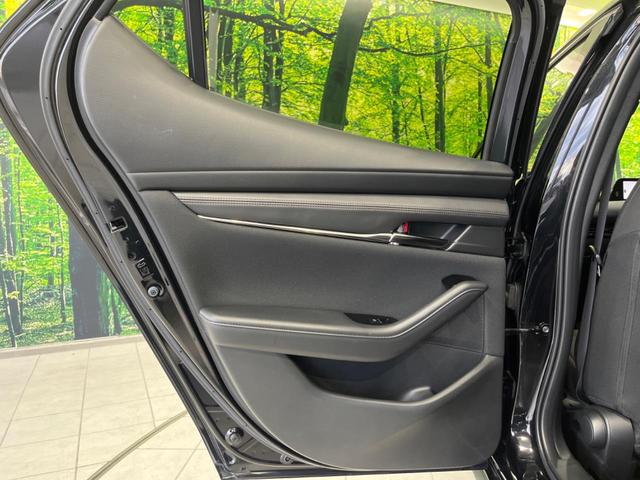 ＭＡＺＤＡ３ファストバック ＸＤプロアクティブ　ツーリングセレクション　衝突軽減装置　８型マツダコネクトナビ　全周囲カメラ　レーダークルーズ　ＥＴＣ　Ｂｌｕｅｔｏｏｔｈ　シートヒーター　ＬＥＤヘッド　レーンキープ　ブラインドスポットモニター　ステアリングヒーター　禁煙車（63枚目）