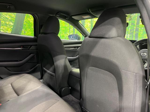 ＭＡＺＤＡ３ファストバック ＸＤプロアクティブ　ツーリングセレクション　衝突軽減装置　８型マツダコネクトナビ　全周囲カメラ　レーダークルーズ　ＥＴＣ　Ｂｌｕｅｔｏｏｔｈ　シートヒーター　ＬＥＤヘッド　レーンキープ　ブラインドスポットモニター　ステアリングヒーター　禁煙車（66枚目）