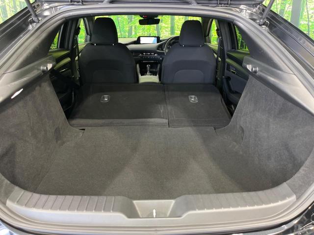 ＭＡＺＤＡ３ファストバック ＸＤプロアクティブ　ツーリングセレクション　衝突軽減装置　８型マツダコネクトナビ　全周囲カメラ　レーダークルーズ　ＥＴＣ　Ｂｌｕｅｔｏｏｔｈ　シートヒーター　ＬＥＤヘッド　レーンキープ　ブラインドスポットモニター　ステアリングヒーター　禁煙車（68枚目）