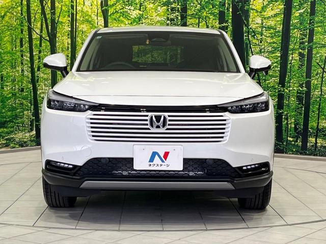 ヴェゼル Ｇ　４ＷＤ　登録済未使用車　衝突軽減装置　アダプティブクルーズ　シートヒーター　コーナーセンサー　レーンキープ　スマートキー　ＬＥＤヘッド＆フォグ　オートハイビーム　誤発進抑制機能　先行車発進告知（14枚目）