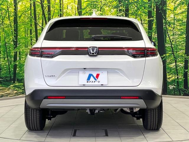 ヴェゼル Ｇ　４ＷＤ　登録済未使用車　衝突軽減装置　アダプティブクルーズ　シートヒーター　コーナーセンサー　レーンキープ　スマートキー　ＬＥＤヘッド＆フォグ　オートハイビーム　誤発進抑制機能　先行車発進告知（15枚目）