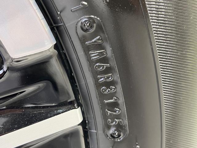 ヴェゼル Ｇ　４ＷＤ　登録済未使用車　衝突軽減装置　アダプティブクルーズ　シートヒーター　コーナーセンサー　レーンキープ　スマートキー　ＬＥＤヘッド＆フォグ　オートハイビーム　誤発進抑制機能　先行車発進告知（61枚目）