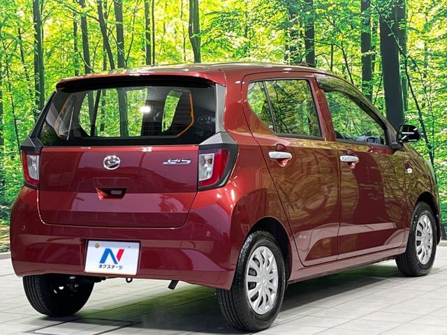 ミライース L SAIII 衝突軽減装置 禁煙車 クリアランスソナー オートハイビーム 車線逸脱警報 誤発進抑制機能 先行車発進告知 オートライト CD再生 AUX アイドリングストップ 横滑り防止装置 ドアバイザー(17枚目)