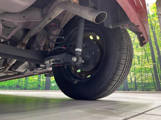 ミライース L SAIII 衝突軽減装置 禁煙車 クリアランスソナー オートハイビーム 車線逸脱警報 誤発進抑制機能 先行車発進告知 オートライト CD再生 AUX アイドリングストップ 横滑り防止装置 ドアバイザー(21枚目)