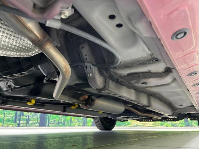 ミライース L SAIII 衝突軽減装置 禁煙車 クリアランスソナー オートハイビーム 車線逸脱警報 誤発進抑制機能 先行車発進告知 オートライト CD再生 AUX アイドリングストップ 横滑り防止装置 ドアバイザー(22枚目)