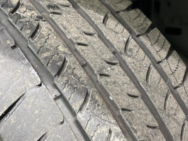 ランドクルーザープラド TX Lパッケージ 4WD ムーンルーフ 純正9型ナビ 全周囲カメラ 衝突軽減装置 レーダークルーズ 禁煙車 本革シート シートエアコン シートヒーター パワーシート コーナーセンサー スマートキー LEDヘッド&フォグ(27枚目)
