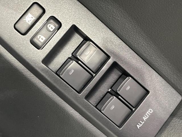ランドクルーザープラド TX Lパッケージ 4WD ムーンルーフ 純正9型ナビ 全周囲カメラ 衝突軽減装置 レーダークルーズ 禁煙車 本革シート シートエアコン シートヒーター パワーシート コーナーセンサー スマートキー LEDヘッド&フォグ(62枚目)