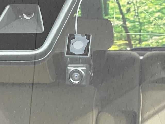 ムーヴキャンバス Gメイクアップ SAIII 4WD 両側電動ドア SDナビ バックカメラ 衝突軽減装置 禁煙車 ドラレコ ETC スマートキー LEDヘッド&フォグ オートハイビーム 車線逸脱警報 誤発進抑制機能 先行車発進告知 オートライト(7枚目)