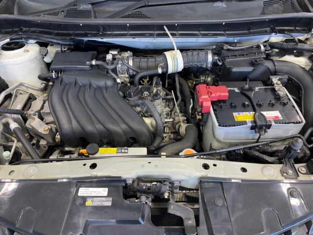 ジューク 15RX Vセレクション 純正ナビ 全周囲カメラ 衝突軽減装置 禁煙車 ドラレコ スマートキー HIDヘッド ETC 車線逸脱警報 オートライト オートエアコン Bluetooth CD DVD再生 フルセグ 純正AW(18枚目)