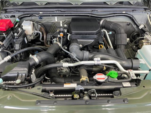 ジムニー XG 4WD 5MT ターボ SDナビ 禁煙車 ドラレコ Bluetooth AM FM再生 ドアバイザー プライバシーガラス 横滑り防止装置 盗難防止装置 エアバック(運転席 助手席 サイド カーテン)(18枚目)