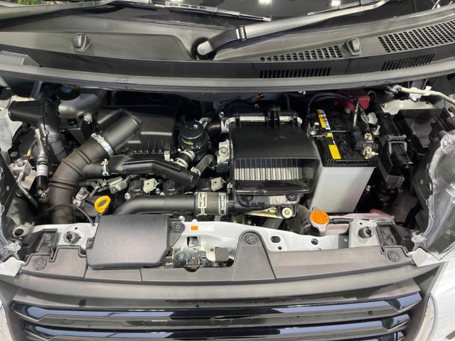 タント カスタムRS 4WD ターボ 両側電動ドア 10型ナビ 後席モニター 全周囲カメラ 衝突軽減装置 禁煙車 シートヒーター ハーフレザーシート コーナーセンサー スマートキー ETC LEDヘッド オートハイビーム(18枚目)