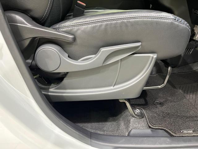 タント カスタムRS 4WD ターボ 両側電動ドア 10型ナビ 後席モニター 全周囲カメラ 衝突軽減装置 禁煙車 シートヒーター ハーフレザーシート コーナーセンサー スマートキー ETC LEDヘッド オートハイビーム(36枚目)