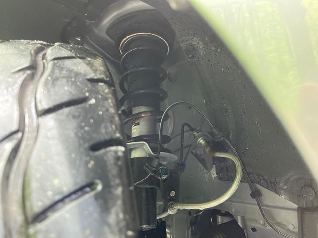 S660 β 6MT ターボ 禁煙車 スマートキー LEDヘッド オートライト オートエアコン 純正AW AUX音楽再生 ステアリングスイッチ パワーウインドウ 横滑り防止機構 盗難防止装置(20枚目)