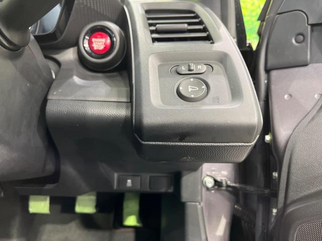 S660 β 6MT ターボ 禁煙車 スマートキー LEDヘッド オートライト オートエアコン 純正AW AUX音楽再生 ステアリングスイッチ パワーウインドウ 横滑り防止機構 盗難防止装置(31枚目)