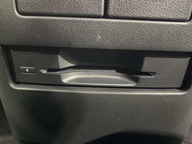 エルグランド 250ハイウェイスターS アーバンクロム 両側電動ドア 後席モニター 純正ナビ 全周囲カメラ 衝突軽減装置 レーダークルーズ 禁煙車 パワーバックドア ハーフレザーシート ドラレコ コーナーセンサー レーンキープ デジタルインナーミラー(31枚目)