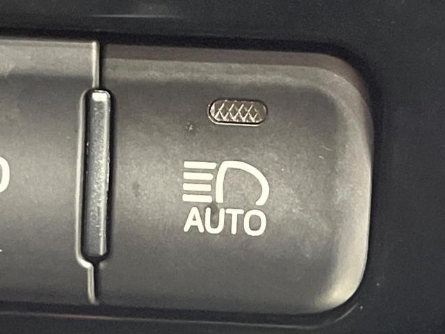 プリウス Aツーリングセレクション 4WD TRDエアロ 純正9型ナビ バックカメラ 寒冷地仕様 衝突軽減装置 レーダークルーズ 禁煙車 黒合皮シート シートヒーター コーナーセンサー レーンキープ ブラインドスポットモニター 純正AW(32枚目)