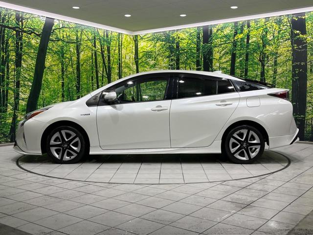 プリウス Aツーリングセレクション 4WD TRDエアロ 純正9型ナビ バックカメラ 寒冷地仕様 衝突軽減装置 レーダークルーズ 禁煙車 黒合皮シート シートヒーター コーナーセンサー レーンキープ ブラインドスポットモニター 純正AW(72枚目)