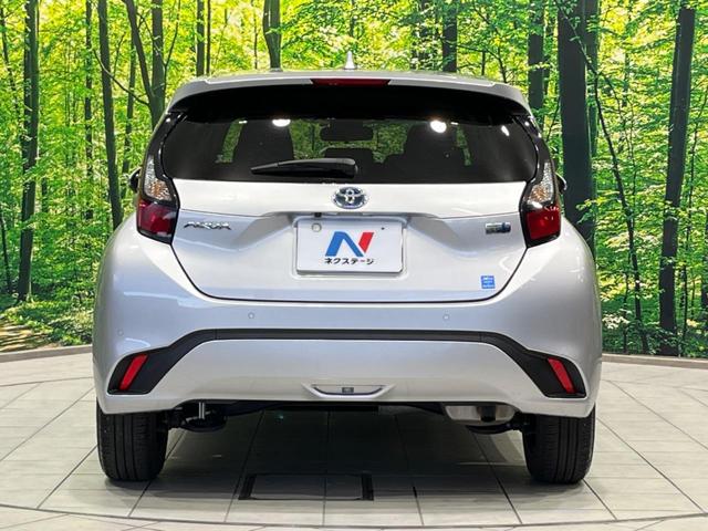 アクア Ｇ　純正１０型ディスプレイオーディオ　衝突軽減装置　バックカメラ　ＡＣ１００Ｖ電源　レーダークルーズ　禁煙車　コーナーセンサー　レーンキープ　スマートキー　ＬＥＤヘッド　ＥＴＣ　オートハイビーム（15枚目）