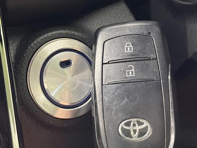 アクア Ｇ　純正１０型ディスプレイオーディオ　衝突軽減装置　バックカメラ　ＡＣ１００Ｖ電源　レーダークルーズ　禁煙車　コーナーセンサー　レーンキープ　スマートキー　ＬＥＤヘッド　ＥＴＣ　オートハイビーム（34枚目）