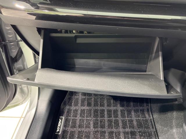アクア Ｇ　純正１０型ディスプレイオーディオ　衝突軽減装置　バックカメラ　ＡＣ１００Ｖ電源　レーダークルーズ　禁煙車　コーナーセンサー　レーンキープ　スマートキー　ＬＥＤヘッド　ＥＴＣ　オートハイビーム（47枚目）