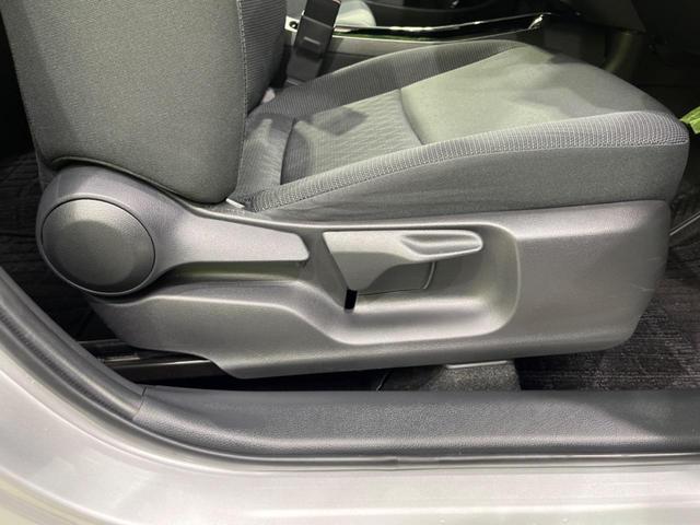 アクア Ｇ　純正１０型ディスプレイオーディオ　衝突軽減装置　バックカメラ　ＡＣ１００Ｖ電源　レーダークルーズ　禁煙車　コーナーセンサー　レーンキープ　スマートキー　ＬＥＤヘッド　ＥＴＣ　オートハイビーム（57枚目）