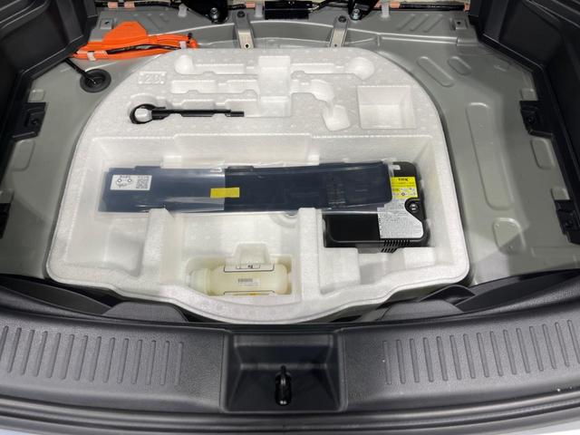 アクア Ｇ　純正１０型ディスプレイオーディオ　衝突軽減装置　バックカメラ　ＡＣ１００Ｖ電源　レーダークルーズ　禁煙車　コーナーセンサー　レーンキープ　スマートキー　ＬＥＤヘッド　ＥＴＣ　オートハイビーム（60枚目）