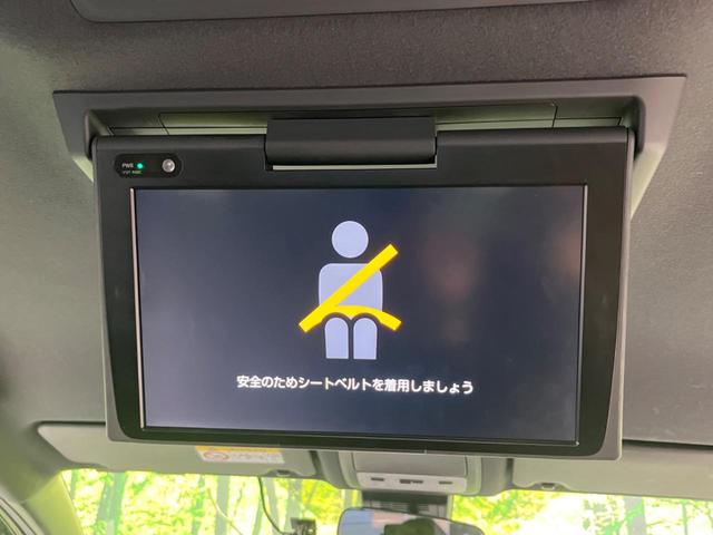 ノア Si ダブルバイビー 両側電動ドア 純正10型ナビ 12型後席モニター バックカメラ 衝突軽減装置 禁煙車 ハーフレザーシート 前後ドラレコ コーナーセンサー スマートキー LEDヘッド ETC クルコン オートハイビーム(4枚目)