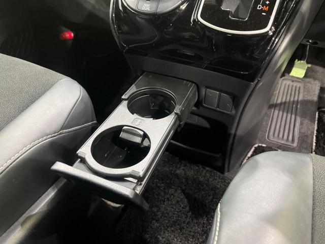 ノア Si ダブルバイビー 両側電動ドア 純正10型ナビ 12型後席モニター バックカメラ 衝突軽減装置 禁煙車 ハーフレザーシート 前後ドラレコ コーナーセンサー スマートキー LEDヘッド ETC クルコン オートハイビーム(42枚目)