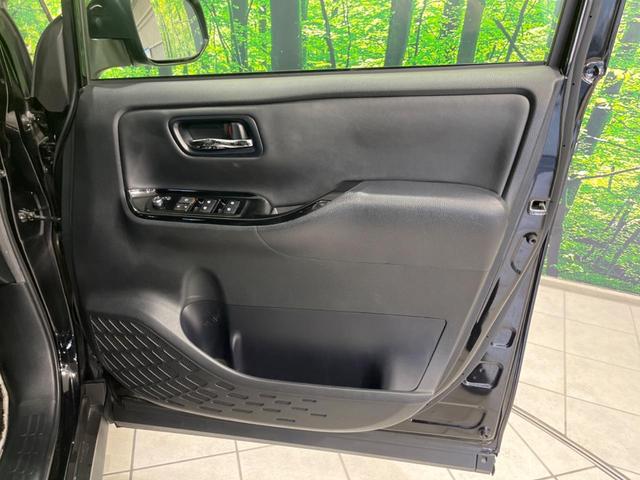 ノア Si ダブルバイビー 両側電動ドア 純正10型ナビ 12型後席モニター バックカメラ 衝突軽減装置 禁煙車 ハーフレザーシート 前後ドラレコ コーナーセンサー スマートキー LEDヘッド ETC クルコン オートハイビーム(58枚目)