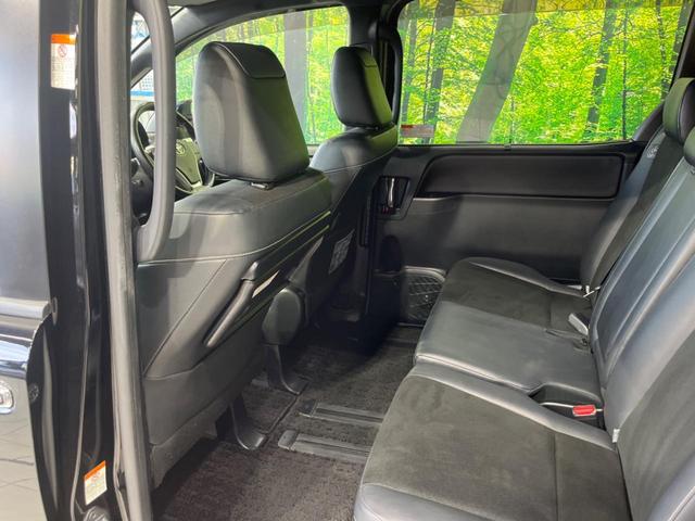 ノア Si ダブルバイビー 両側電動ドア 純正10型ナビ 12型後席モニター バックカメラ 衝突軽減装置 禁煙車 ハーフレザーシート 前後ドラレコ コーナーセンサー スマートキー LEDヘッド ETC クルコン オートハイビーム(64枚目)