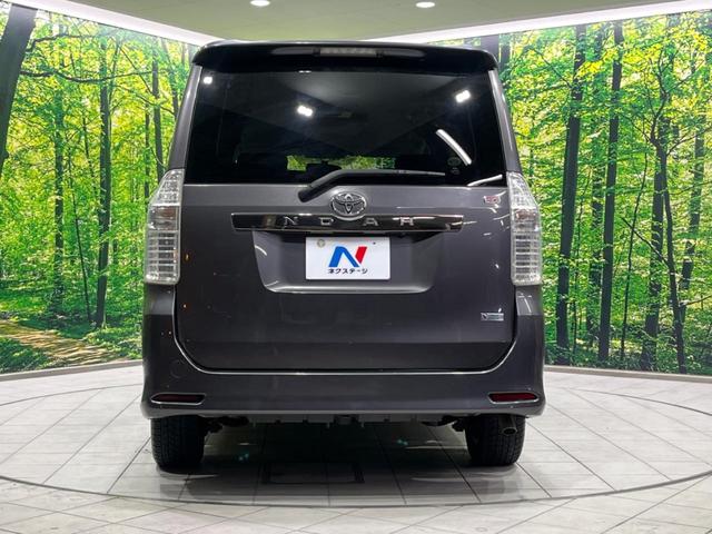 ノア Si 電動スライドドア 純正ナビ バックカメラ 後席モニター 禁煙車 スマートキー HIDヘッド ETC オートエアコン 純正16インチAW CD/DVD再生 フルセグ ステアリングスイッチ パドルシフト(16枚目)