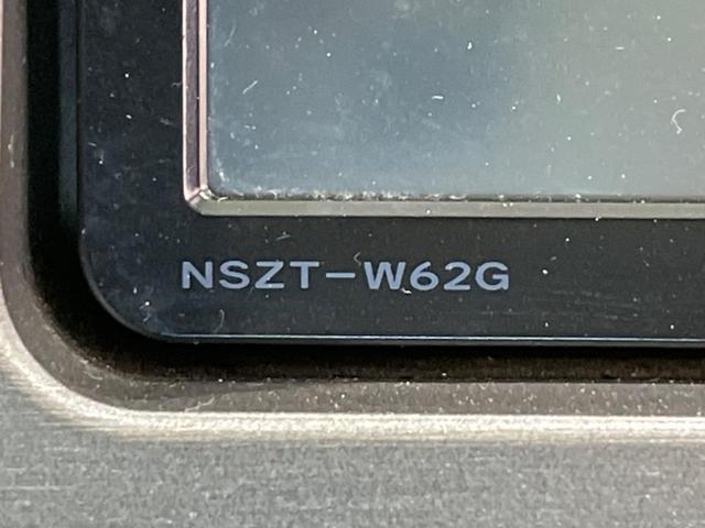 プリウス S 純正ナビ バックカメラ スマートキー ドラレコ ETC 15インチAW HIDヘッド オートライト オートエアコン Bluetooth フルセグ CD DVD再生 ステアリングスイッチ フォグライト(29枚目)