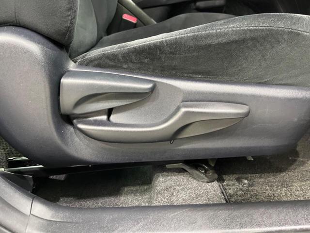 プリウス S 純正ナビ バックカメラ スマートキー ドラレコ ETC 15インチAW HIDヘッド オートライト オートエアコン Bluetooth フルセグ CD DVD再生 ステアリングスイッチ フォグライト(59枚目)