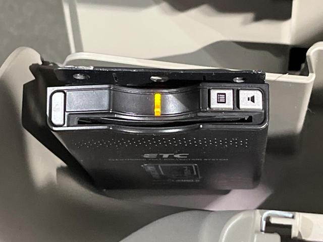 エブリイ ジョインターボ 4WD SDナビ 衝突軽減装置 禁煙車 クリアランスソナー HIDヘッド ETC 車線逸脱警報 オートライト 地デジ CD DVD再生 フォグライト 電動格納ミラー ヘッドライトレベライザー(5枚目)