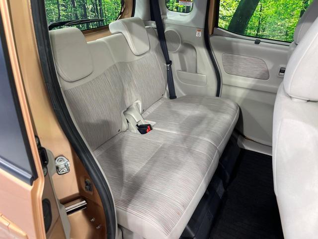 eKスペース G 4WD 電動スライドドア SDナビ バックカメラ 禁煙車 シートヒーター スマートキー ETC オートエアコン 地デジ AM FM CD再生 サーキュレーター 電動格納ミラー アイドリングストップ(9枚目)