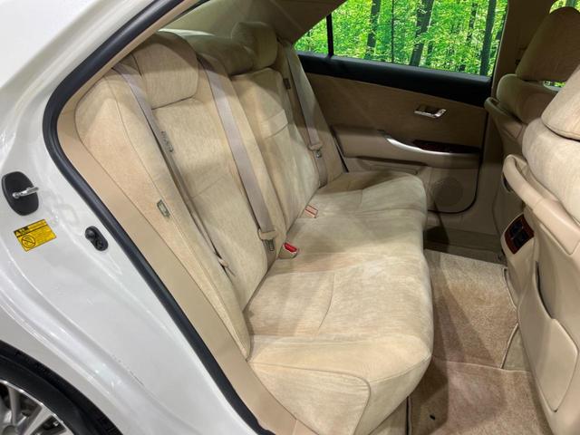 クラウン 2.5ロイヤルサルーン プレミアムエディション 純正ナビ バックカメラ 禁煙車 パワーシート ドラレコ スマートキー HIDヘッド ETC クルコン オートライト デュアルオートエアコン 純正16インチAW フルセグ CD DVD再生 フォグライト(9枚目)