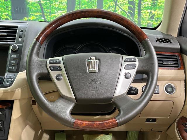 クラウン 2.5ロイヤルサルーン プレミアムエディション 純正ナビ バックカメラ 禁煙車 パワーシート ドラレコ スマートキー HIDヘッド ETC クルコン オートライト デュアルオートエアコン 純正16インチAW フルセグ CD DVD再生 フォグライト(11枚目)