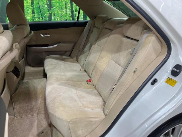 クラウン 2.5ロイヤルサルーン プレミアムエディション 純正ナビ バックカメラ 禁煙車 パワーシート ドラレコ スマートキー HIDヘッド ETC クルコン オートライト デュアルオートエアコン 純正16インチAW フルセグ CD DVD再生 フォグライト(70枚目)