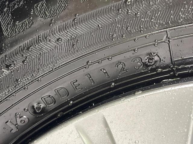 ノート ｅ－パワー　Ｘ　ＳＤナビ　全周囲カメラ　衝突軽減装置　禁煙車　コーナーセンサー　スマートキー　ＬＥＤヘッド　ＥＴＣ　車線逸脱警報　誤発進抑制機能　オートライト　オートエアコン　Ｂｌｕｅｔｏｏｔｈ　ＣＤ　ＤＶＤ再生（26枚目）