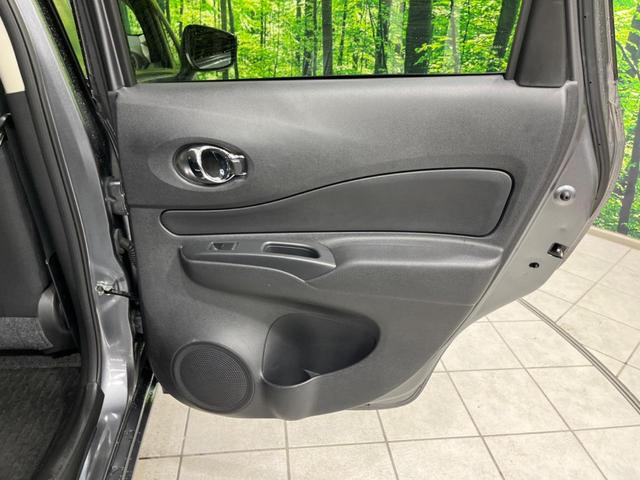 ノート ｅ－パワー　Ｘ　ＳＤナビ　全周囲カメラ　衝突軽減装置　禁煙車　コーナーセンサー　スマートキー　ＬＥＤヘッド　ＥＴＣ　車線逸脱警報　誤発進抑制機能　オートライト　オートエアコン　Ｂｌｕｅｔｏｏｔｈ　ＣＤ　ＤＶＤ再生（55枚目）