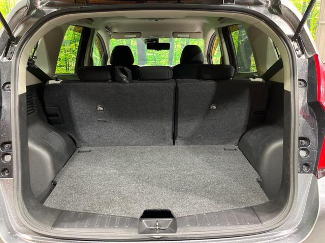 ノート ｅ－パワー　Ｘ　ＳＤナビ　全周囲カメラ　衝突軽減装置　禁煙車　コーナーセンサー　スマートキー　ＬＥＤヘッド　ＥＴＣ　車線逸脱警報　誤発進抑制機能　オートライト　オートエアコン　Ｂｌｕｅｔｏｏｔｈ　ＣＤ　ＤＶＤ再生（57枚目）