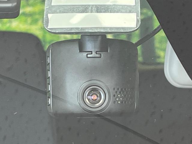 ソリオ G 4WD 電動スライドドア 純正ナビ バックカメラ 衝突軽減装置 レーダークルーズ 禁煙車 シートヒーター ドラレコ ETC スマートキー コーナーセンサー オートハイビーム 車線逸脱警報 オートライト(37枚目)