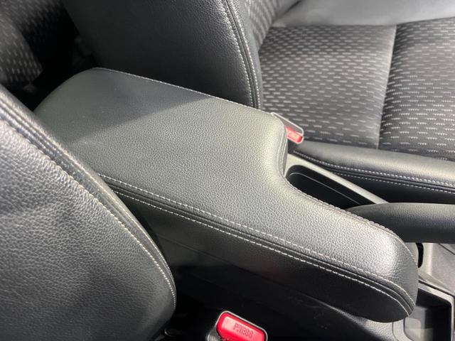 フィットハイブリッド Ｌパッケージ　純正ナビ　バックカメラ　衝突軽減装置　禁煙車　ハーフレザーシート　スマートキー　ＬＥＤヘッド　ＥＴＣ　クルコン　誤発進抑制機能　オートライト　オートエアコン　Ｂｌｕｅｔｏｏｔｈ　ＣＤ　ＤＶＤ再生（41枚目）